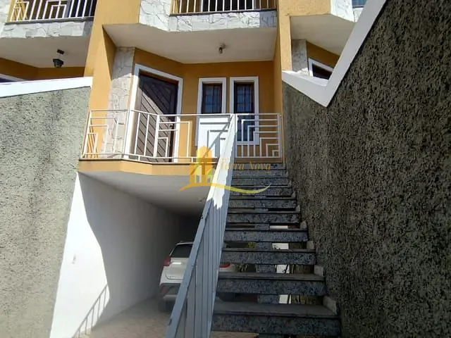 Casa com 102m² 3 quartos e 3 banheiros, à venda, no bairro Vila Carmosina em São Paulo