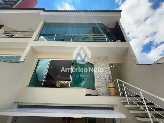Sobrado com 120m² 3 quartos e 3 banheiros, à venda, no bairro Jardim em Santo André