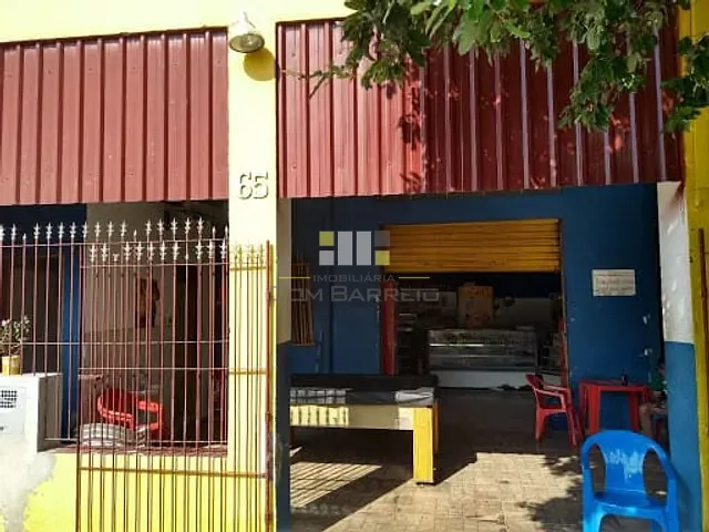 Sobrado com 285m² 2 quartos e 2 banheiros, à venda, no bairro Parque Sevilha (Nova Veneza) em Sumaré