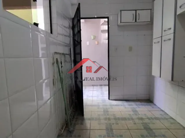 Sobrado com 125m² 3 quartos e 2 banheiros, à venda, no bairro Jardim Santa Adélia em São Paulo