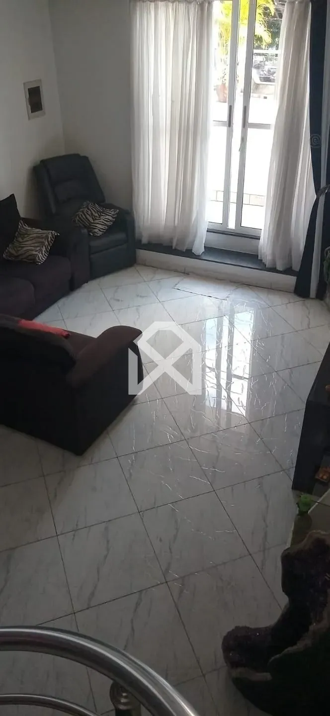 Sobrado, 3 quartos, 243 m² - Foto 5