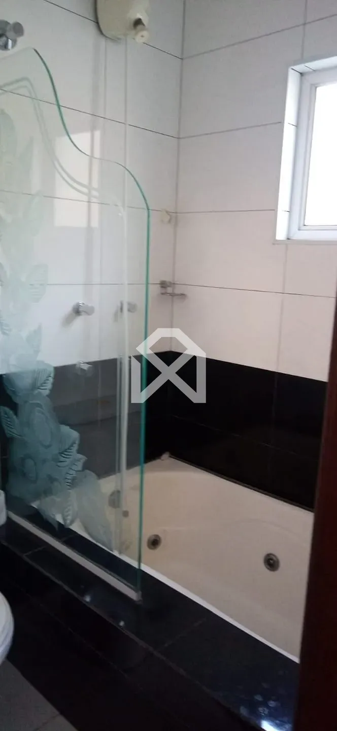 Sobrado, 3 quartos, 243 m² - Foto 13