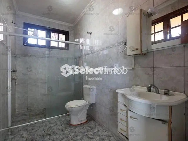 Sobrado com 307m² 3 quartos e 3 banheiros, à venda, no bairro Vila Nossa Senhora das Vitórias em Mauá