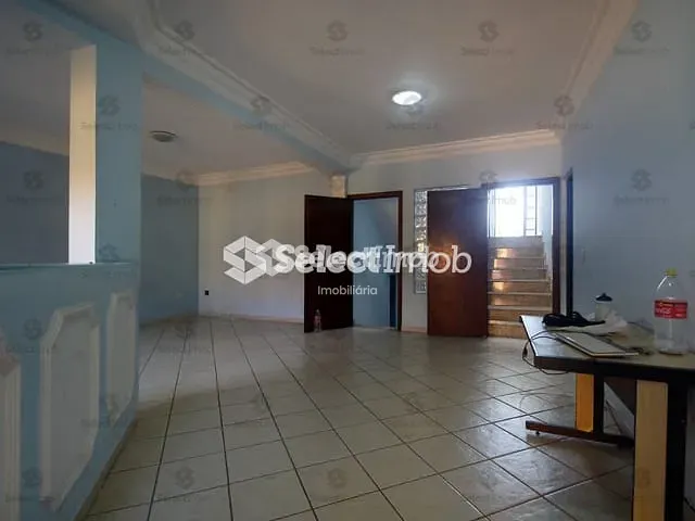 Sobrado com 307m² 3 quartos e 3 banheiros, à venda, no bairro Vila Nossa Senhora das Vitórias em Mauá