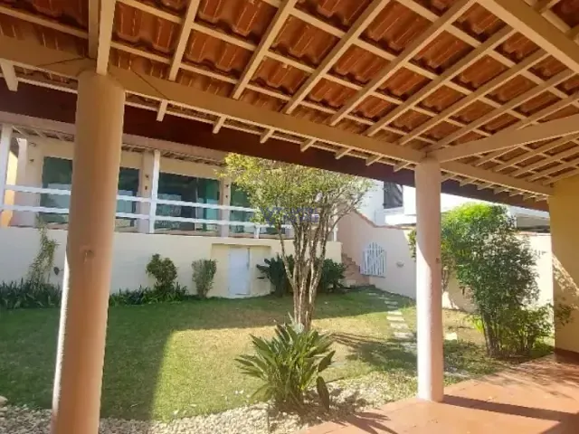 Sobrado 4 quartos e 4 banheiros, à venda, no bairro Jardim Esplanada em São José dos Campos
