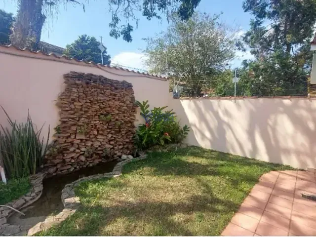 Sobrado 4 quartos e 4 banheiros, à venda, no bairro Jardim Esplanada em São José dos Campos