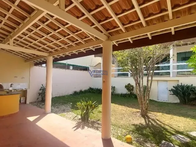 Sobrado 4 quartos e 4 banheiros, à venda, no bairro Jardim Esplanada em São José dos Campos
