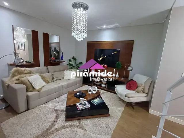 Sobrado com 250m² 3 quartos e 4 banheiros, à venda, no bairro Urbanova IV-A em São José dos Campos