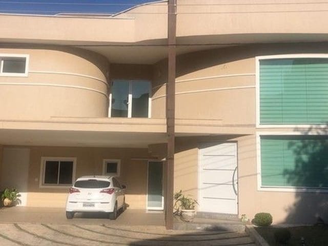 Foto do Sobrado - Sobrado à venda 3 Quartos, 3 Suites, 6 Vagas, 375M², Vila Zezé, Jacareí - SP | Condomínio Jardim Coleginho | RUSSI IMÓVEIS