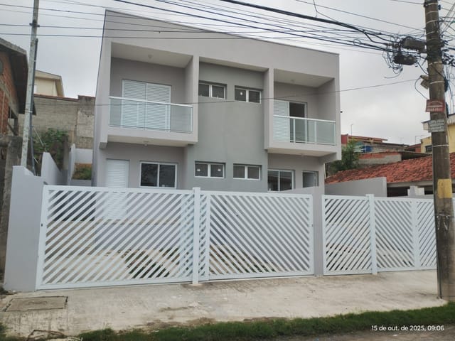 Sobrado com 150m² 2 quartos e 3 banheiros, à venda, no bairro Jardim Europa em Vargem Grande Paulista