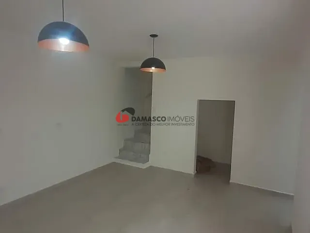 Sobrado com 250m² 3 quartos e 3 banheiros, à venda, no bairro Vila Monumento em São Paulo
