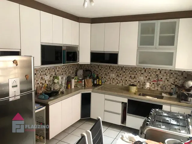 Sobrado com 160m² 3 quartos e 3 banheiros, à venda, no bairro Vila Prel em São Paulo