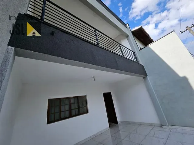 Sobrado com 140m² 2 quartos e 2 banheiros, à venda, no bairro Borda da Mata em Caçapava