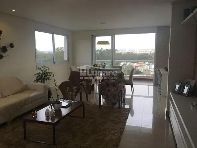 Sobrado com 297m² 3 quartos e 4 banheiros, à venda, no bairro Fazenda Rodeio em Mogi das Cruzes