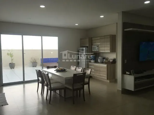 Sobrado com 297m² 3 quartos e 4 banheiros, à venda, no bairro Fazenda Rodeio em Mogi das Cruzes