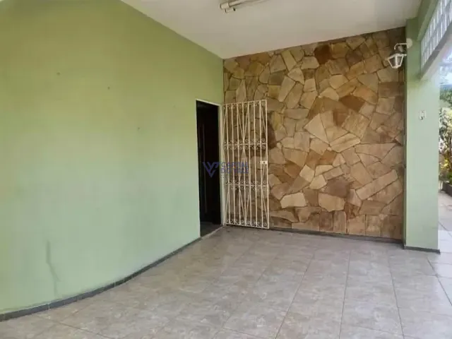 Sobrado 4 quartos e 5 banheiros, à venda, no bairro Jardim das Indústrias em São José dos Campos