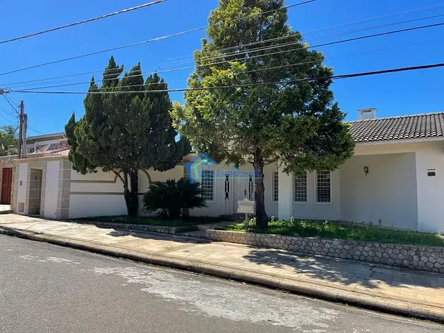 Sobrado com 870m² 6 quartos e 7 banheiros, para alugar, no bairro Solar de Itamaracá em Indaiatuba