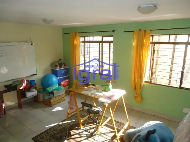 Sobrado com 288m² 3 quartos e 3 banheiros, à venda, no bairro Vila Parque Jabaquara em São Paulo