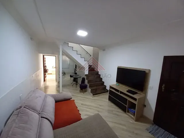 Sobrado com 180m² 3 quartos e 4 banheiros, à venda, no bairro Jardim Zaira em Mauá