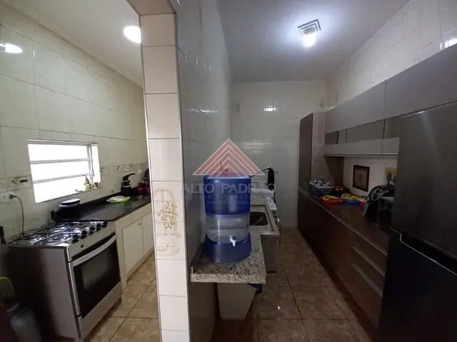 Sobrado com 180m² 3 quartos e 4 banheiros, à venda, no bairro Jardim Zaira em Mauá
