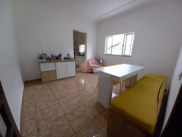 Sobrado com 180m² 3 quartos e 4 banheiros, à venda, no bairro Jardim Zaira em Mauá
