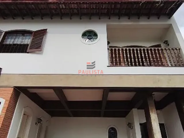 Sobrado com 376m², para alugar, no bairro Mirandópolis em São Paulo