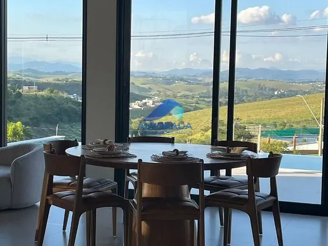 Sobrado com 563m² 5 quartos e 7 banheiros, à venda, no bairro Condomínio Residencial Alphaville I em São José dos Campos