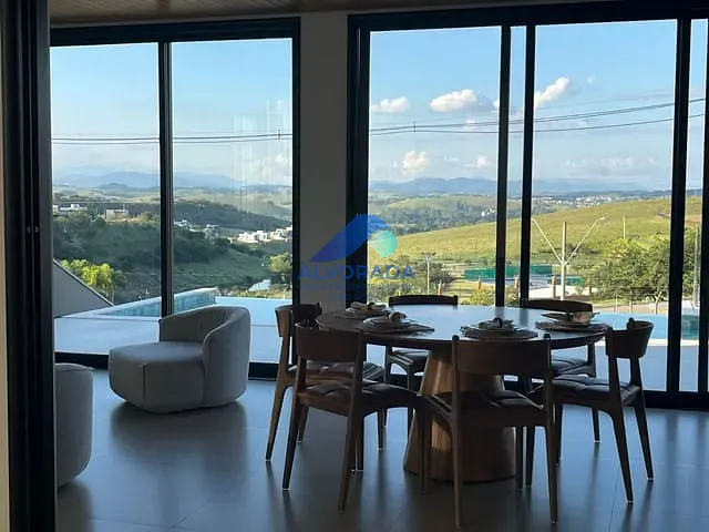 Sobrado com 563m² 5 quartos e 7 banheiros, à venda, no bairro Condomínio Residencial Alphaville I em São José dos Campos