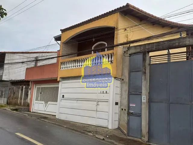 Sobrado com 450m² 4 quartos e 3 banheiros, à venda, no bairro Vila Silviânia em Carapicuíba