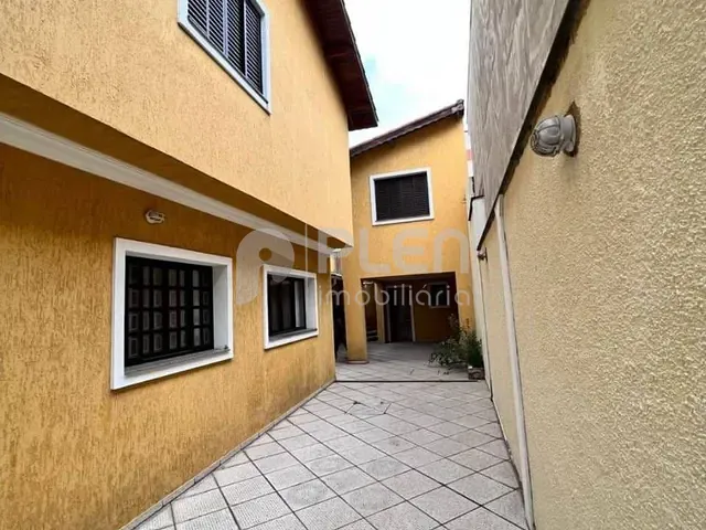 Sobrado com 250m² 3 quartos e 3 banheiros, à venda, no bairro Vila Paiva em São Paulo