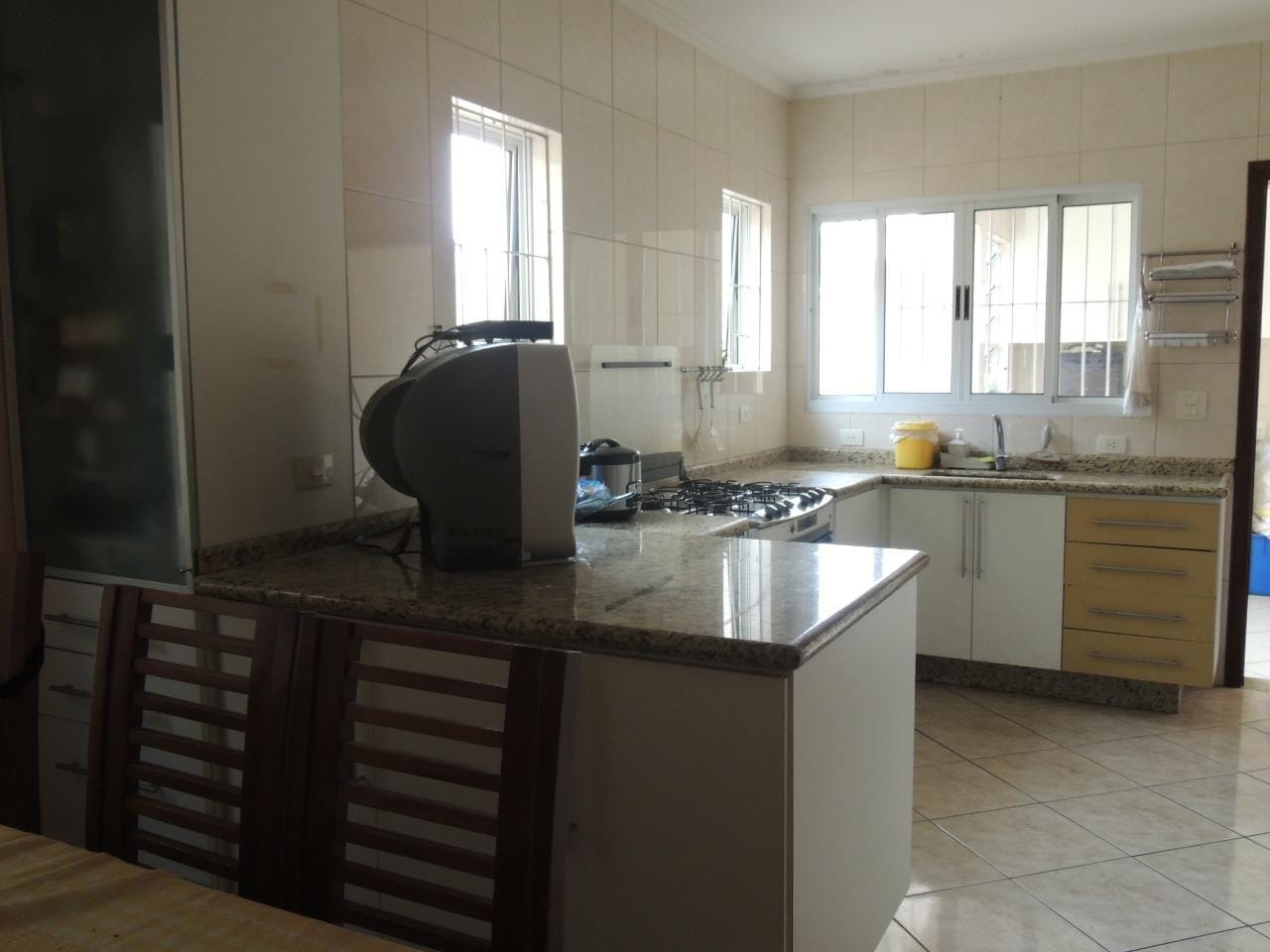 Sobrado à venda 4 Quartos, 1 Suite, 2 Vagas, 250M², Utinga, Santo André - SP
