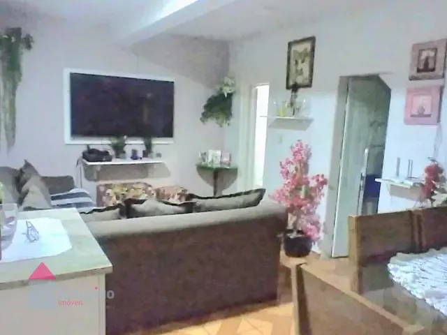 Sobrado com 35m² 2 quartos e 1 banheiro, à venda, no bairro Jardim Brasília em São Paulo
