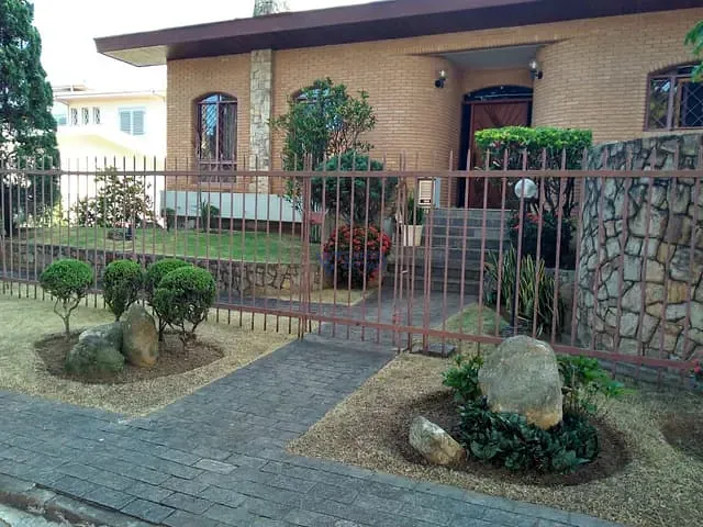 Sobrado com 733m² 3 quartos e 4 banheiros, à venda, no bairro Jardim Esplanada em São José dos Campos