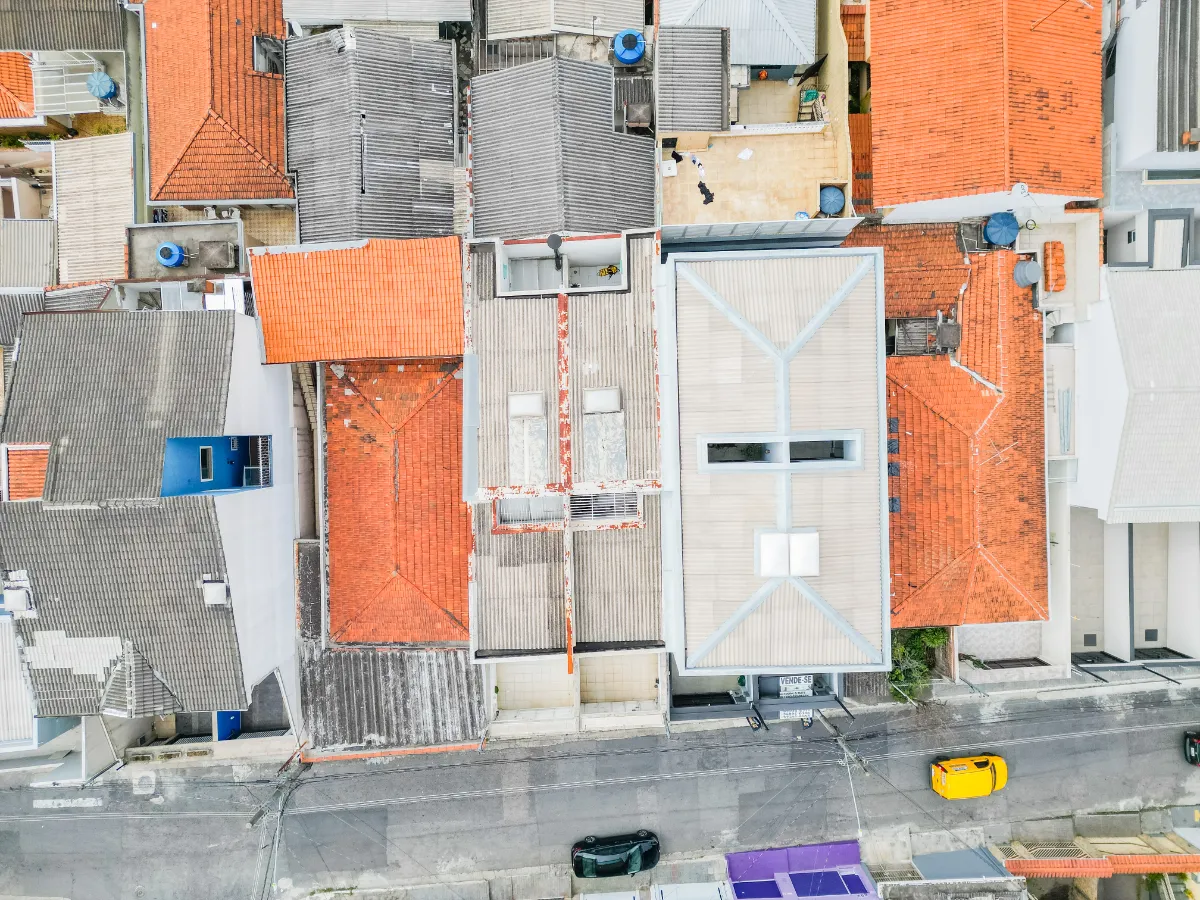 Sobrado para venda em Parada Inglesa com 3 quartos, sendo 3 suítes, 120m²
