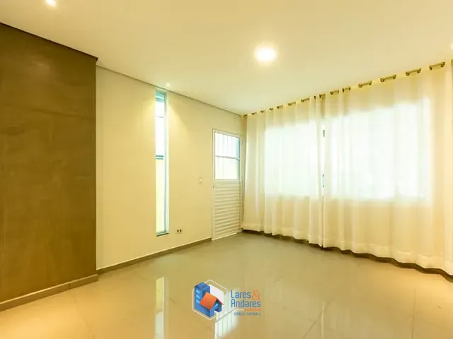 Sobrado com 100m² 3 quartos e 5 banheiros, à venda, no bairro Vila Palmeiras em São Paulo