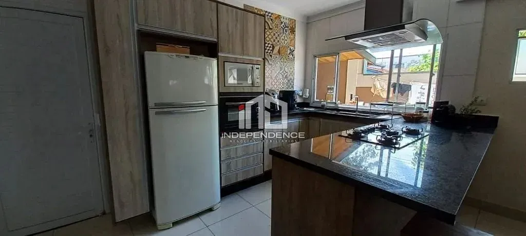 Sobrado, 3 quartos, 140 m² - Foto 1