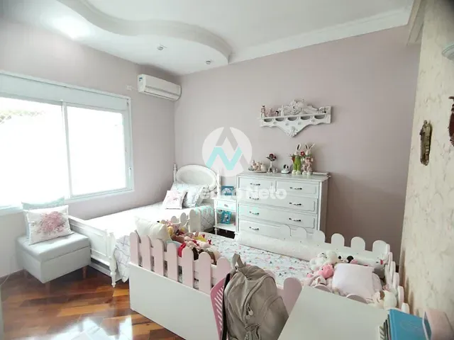 Sobrado com 231m² 3 quartos e 1 banheiro, à venda, no bairro Santo Antônio em São Caetano do Sul