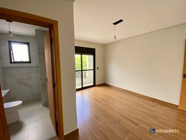 Sobrado com 205m² 3 quartos e 4 banheiros, à venda, no bairro Cerâmica em São Caetano do Sul