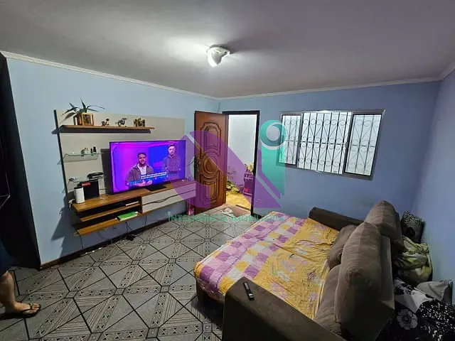 Sobrado com 200m² 3 quartos e 2 banheiros, à venda, no bairro Santo Antônio em Osasco