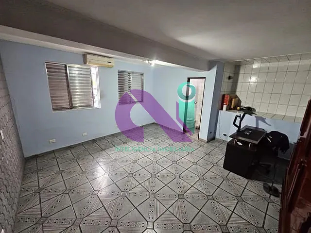 Sobrado com 200m² 3 quartos e 2 banheiros, à venda, no bairro Santo Antônio em Osasco