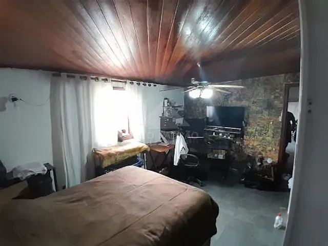 Sobrado com 150m² 5 quartos e 4 banheiros, à venda, no bairro Vila Nossa Senhora das Vitórias em Mauá
