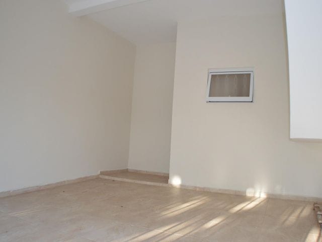 Sobrado com 140m² 2 quartos e 2 banheiros, à venda, no bairro Vila Aparecida em Bragança Paulista