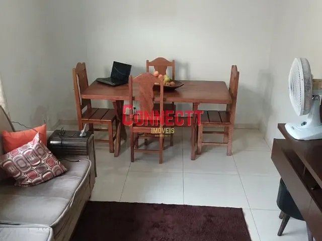 Sobrado com 200m² 3 quartos e 2 banheiros, à venda, no bairro Adelino Simioni em Ribeirão Preto