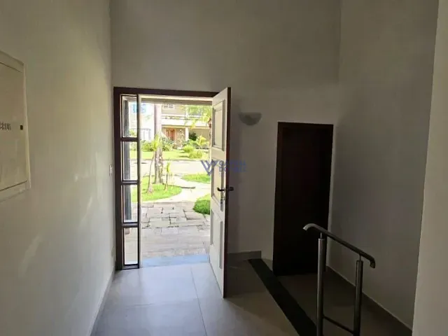 Sobrado com 450m² 4 quartos e 5 banheiros, à venda, no bairro Condomínio Esplanada do Sol em São José dos Campos