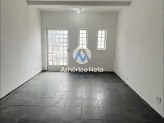 Sobrado 2 quartos e 2 banheiros, para alugar, no bairro Santa Maria em São Caetano do Sul