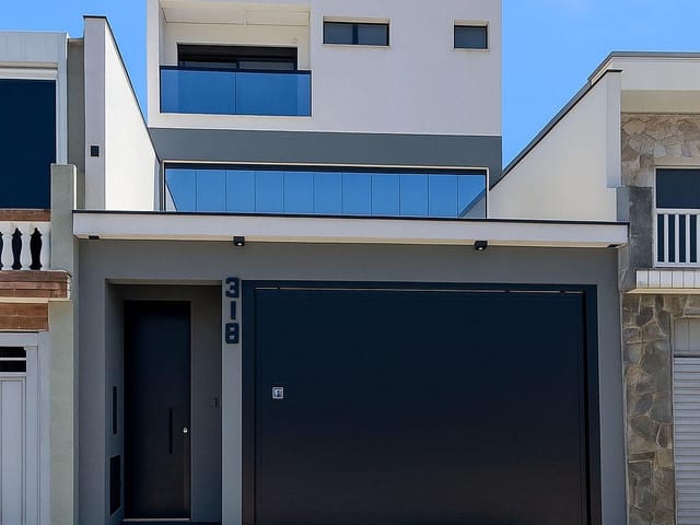 Sobrado com 420m² 3 quartos e 7 banheiros, à venda, no bairro Santa Paula em São Caetano do Sul
