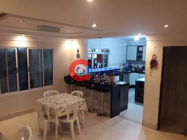 Sobrado com 140m² 3 quartos e 1 banheiro, à venda, no bairro Jardim Imperador em Guarulhos
