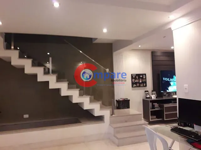 Sobrado com 140m² 3 quartos e 1 banheiro, à venda, no bairro Jardim Imperador em Guarulhos