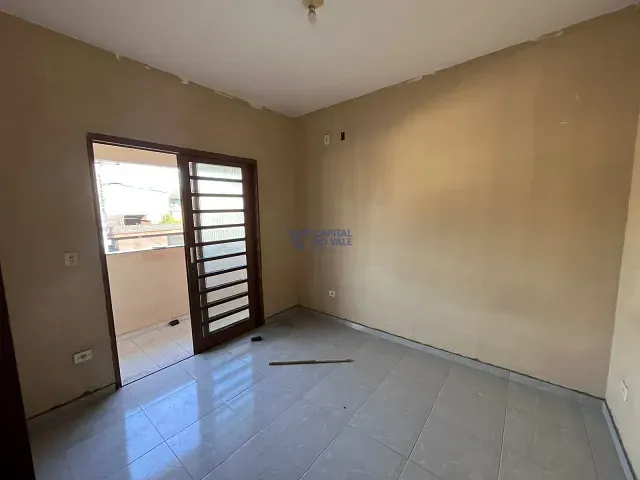 Sobrado com 125m² 2 quartos e 1 banheiro, para alugar, no bairro Residencial União em São José dos Campos