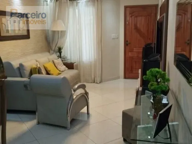 Casa 3 quartos e 2 banheiros, à venda, no bairro Vila Granada em São Paulo